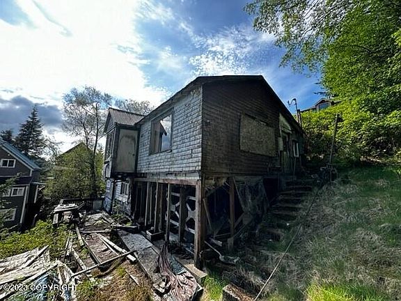 5th image of 627/627 Grant St