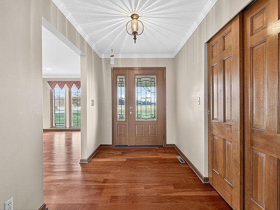 4th image of 2531 Kreis Rd