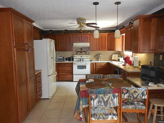 5th image of 1115 Magnolia Dr