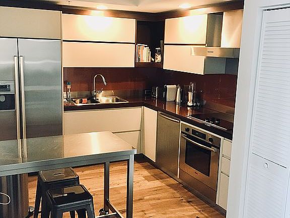 4th image of 2155 Washington Ct APT 604