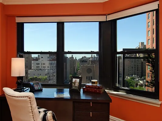 Sold by Sotheby's International Realty | media 3