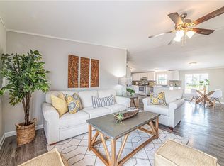 650 Ranch House Loop, Niederwald, TX 78640