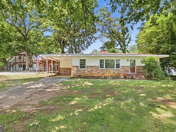 3rd image of 151 Tiny Ridge Dr