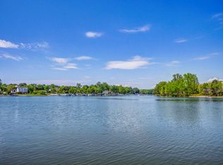 108 Overlook Cove Loop, Mooresville, NC 28117