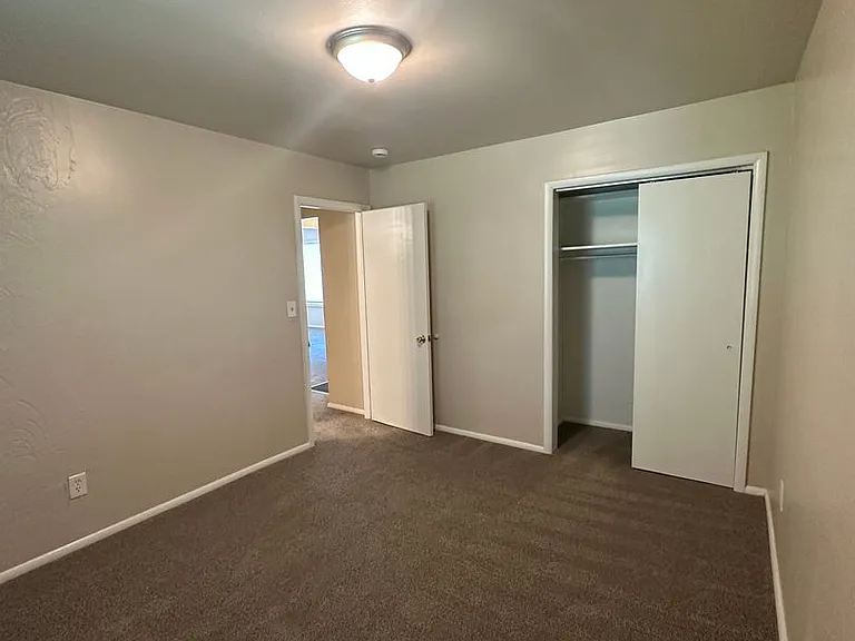 207 Lewis St LLC - 207-209 Lewis St — Photo 14