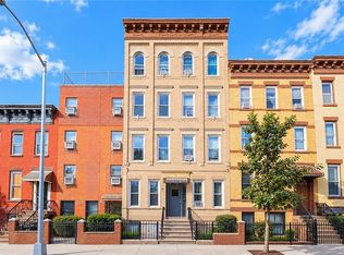 527 40th St, Brooklyn, NY 11232