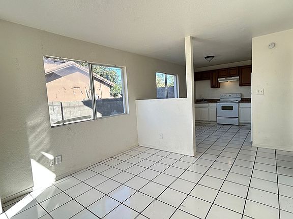 3rd image of 1321 W Vogel Ave APT 7