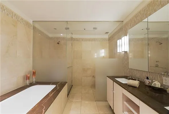 Sold by Sherwood Residential | media 16