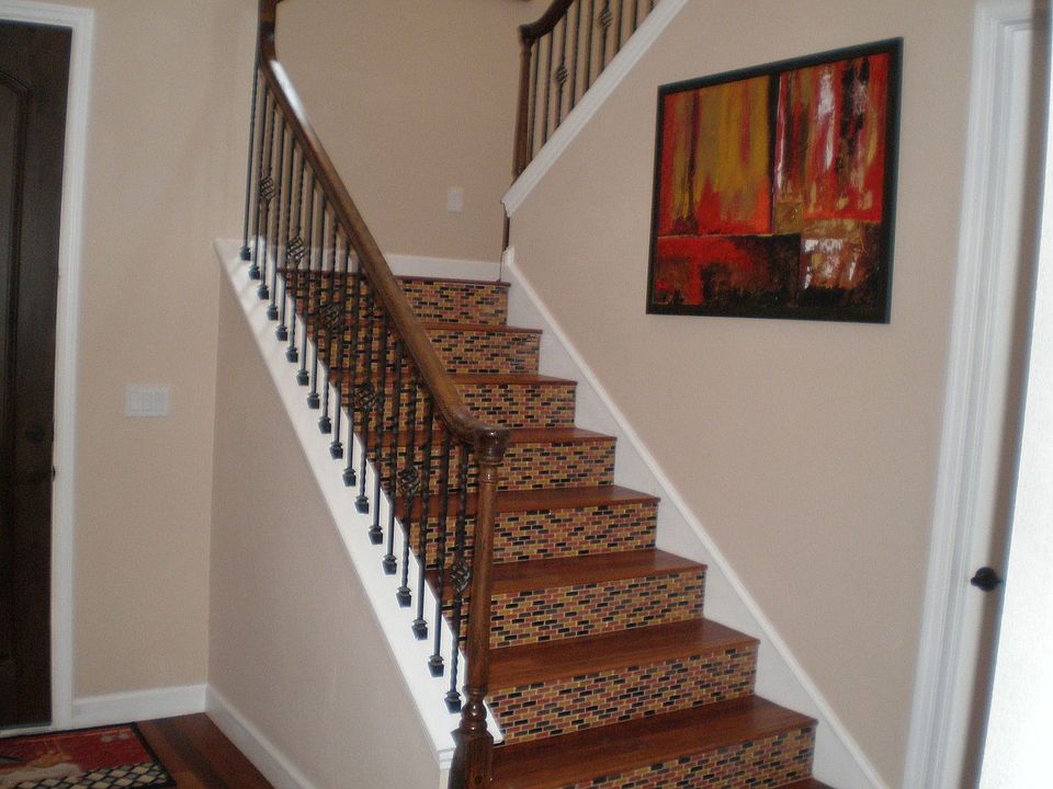 2nd image of 6019 S 2nd St