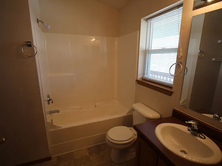 1101 N Russell St #308 — Photo 10