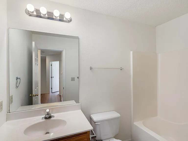 4302-4304 Cheryl Ct. — Photo 27