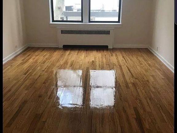 3rd image of 6612 102nd St APT 1C