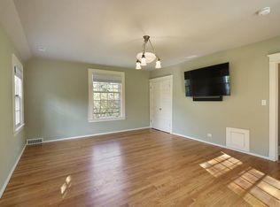 1100 Crescent Ln, Winnetka, IL 60093