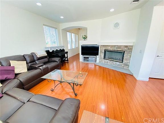 5th image of 27646 Grassy Knoll Ln