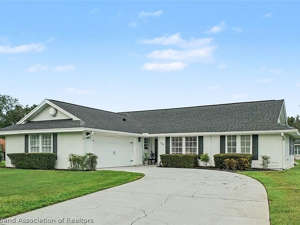 1st image of 128 Crestview Ct N