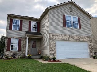 8359 Redwood Trl, Dexter, MI 48130