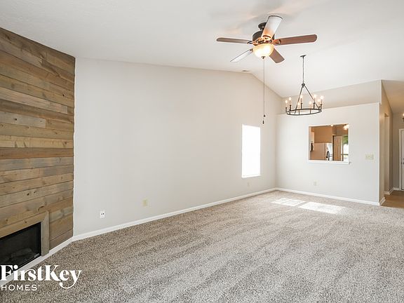 5th image of 11483 Venetian Ct
