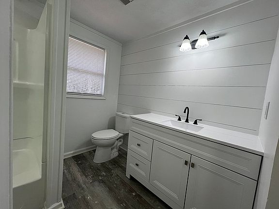 5th image of 1175 Melody Dr