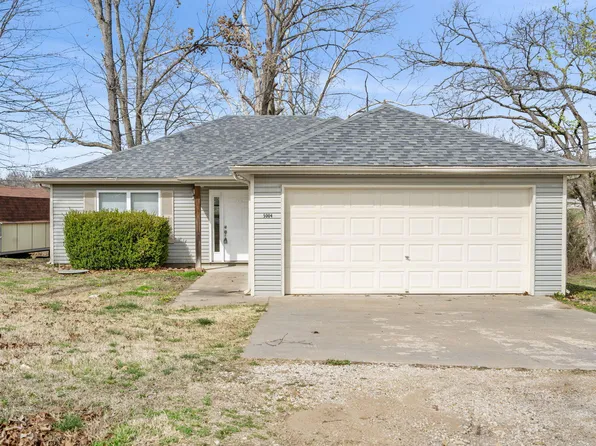 5004 Greenwood Drive, Merriam Woods, MO 65740