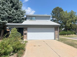 5727 W 71st Pl, Arvada, CO 80003