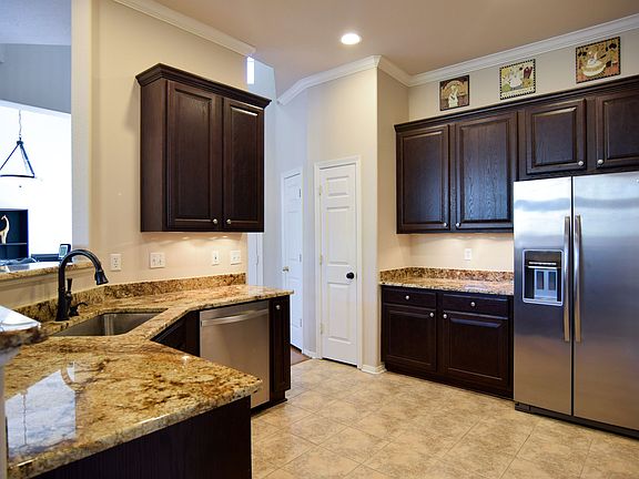 3rd image of 17333 Remington Park Cir