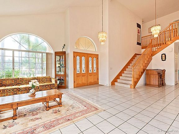 3rd image of 1446 Alta Vista Dr
