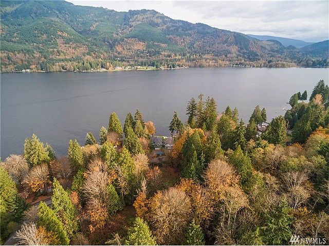 1st image of 561 W Lake Samish Dr