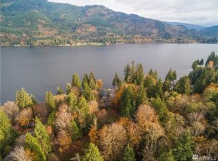 561 W Lake Samish Dr, Bellingham, WA 98229
