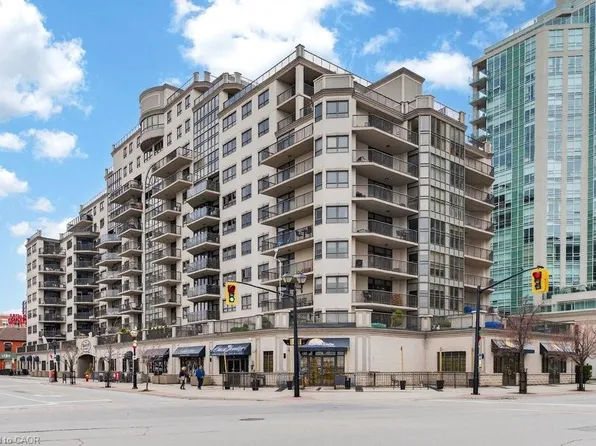 399 Elizabeth St #412, Burlington, ON L7R 0A4