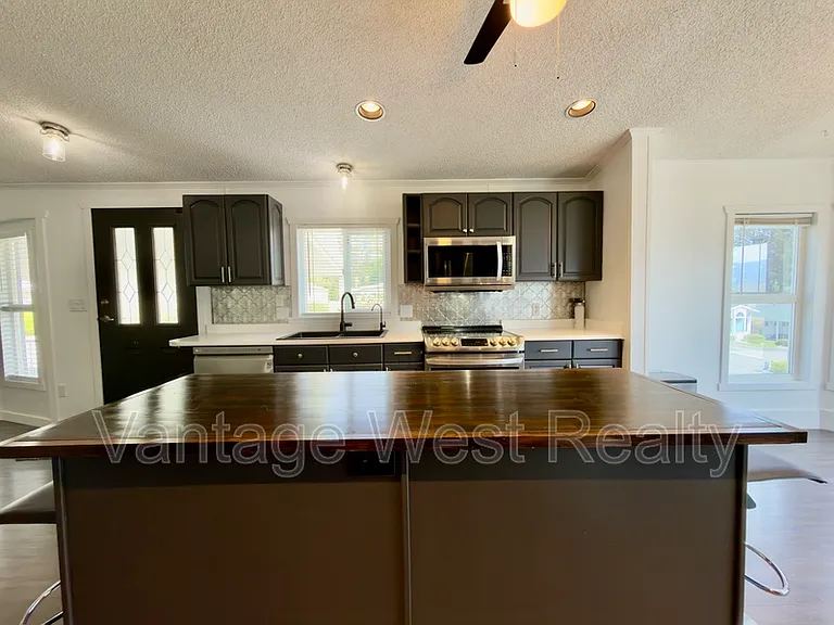 1850 Shannon Lake Rd #40 — Photo 2