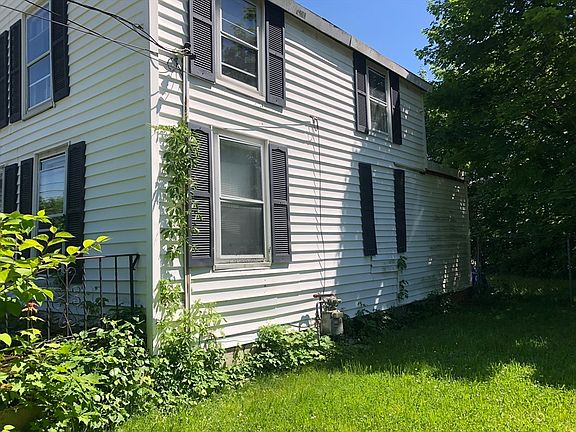4th image of 87 Thatcher St