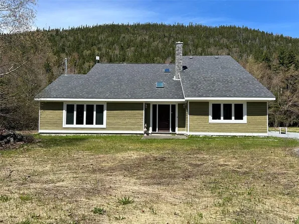 35 Balsam Street, Humber Village, NL A2H2N2