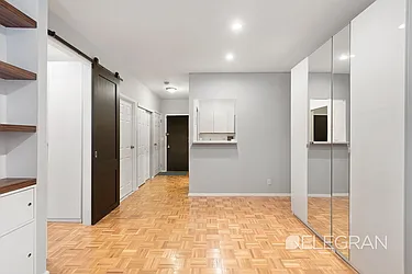 Rented by (Legacy) Elegran