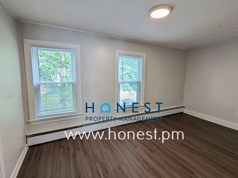 110 Silver St #3 — Photo 10