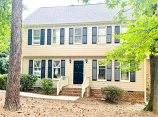 6508 Valley Estates Dr, Raleigh, NC 27612