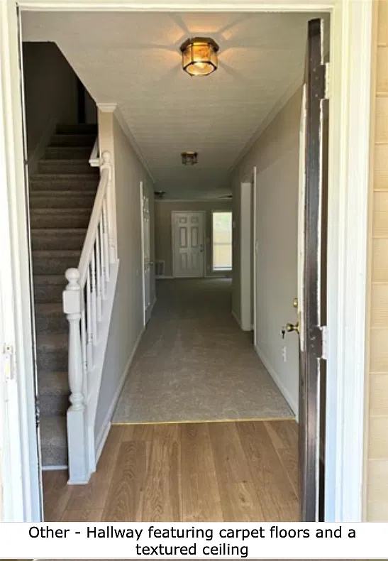 2616 Country Trce SE — Photo 2