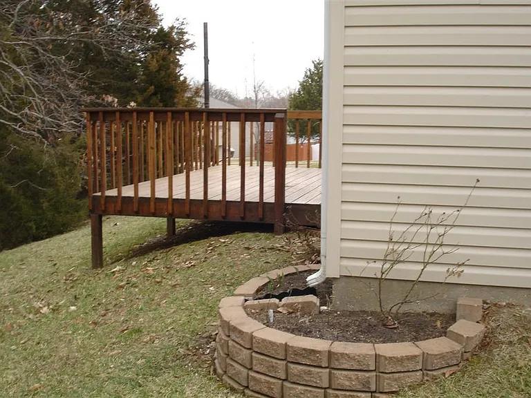 5205 Gasconade Dr — Photo 4