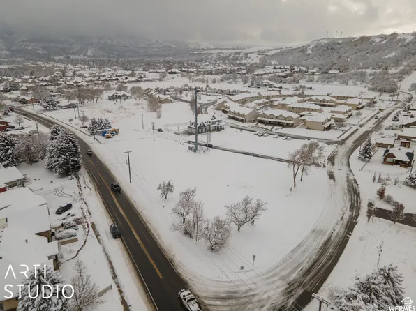 1577 E South Weber Dr, South Weber, UT 84405