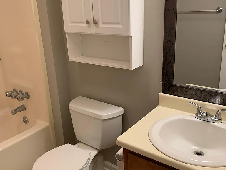 107 Nicholls Dr — Photo 3
