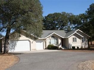 4520 Miller Oak Dr, Auburn, CA 95602
