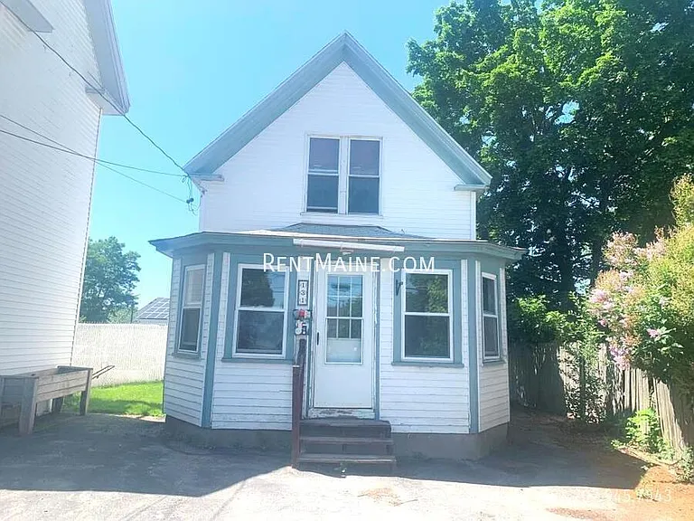 131 Main St — Photo 31