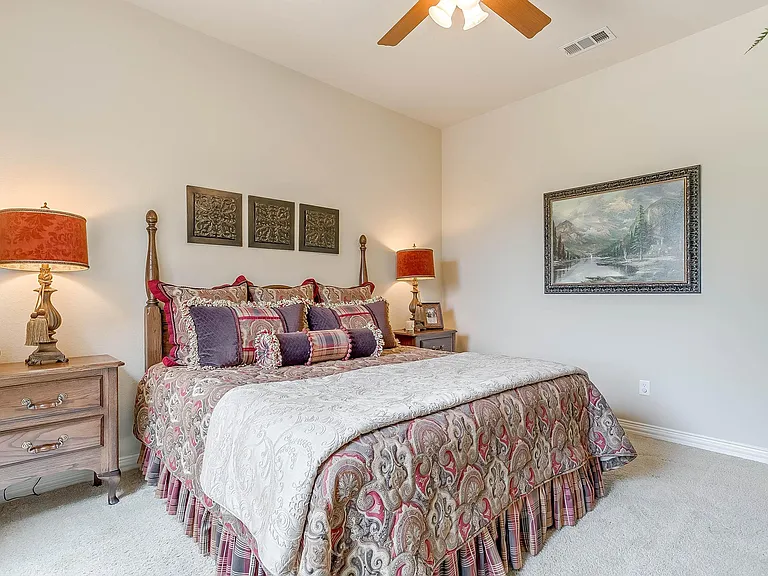 9514 Park Dr — Photo 16