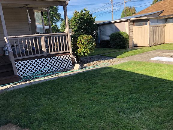 2nd image of 4619 Yakima Ave