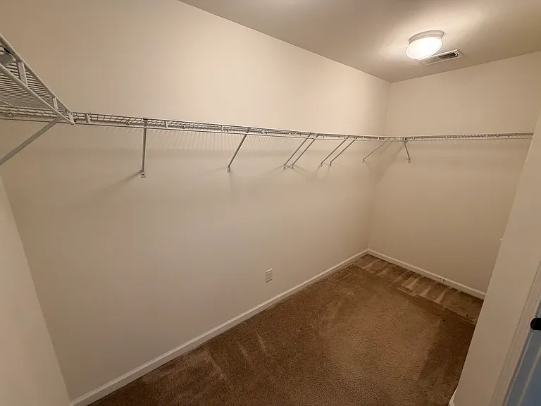 1355 Hermitage Ln — Photo 19