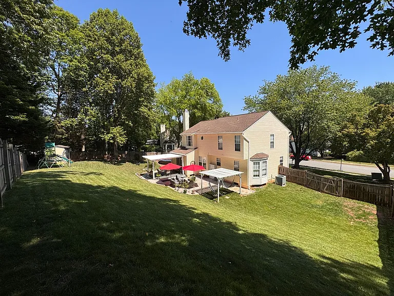 69 Spring Lake Dr — Photo 30