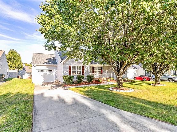 2nd image of 3603 Jerome Dr