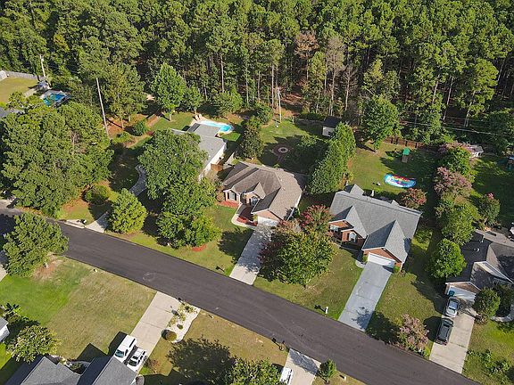4th image of 2547 Beaver Creek Ln