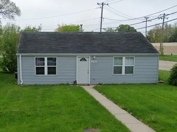 2442 Burbank St, Joliet, IL 60435