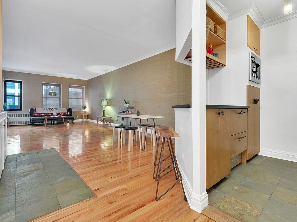 1st image of 250 W 27th St APT 2H