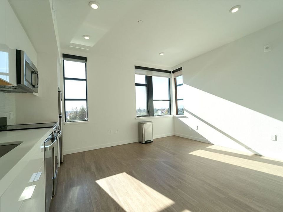 1st image of 2640 Shattuck Ave #602